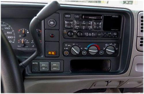 Chevrolet-Tahoe-Radio-2000 chevrolet tahoe radioeinbauset 1 din mit fach Chevrolet Tahoe Radioeinbauset 1 DIN mit Fach Chevrolet Tahoe Radio 2000